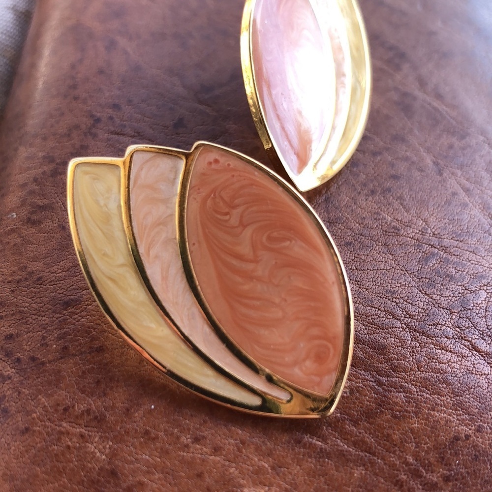 90s Enamel Waterfall Earrings - Picture 2 of 3